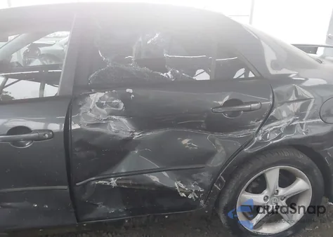 2011 Mazda Mazda3 S Sport z USA, uszkodzony, nr VIN JM1BL1K66B1901734